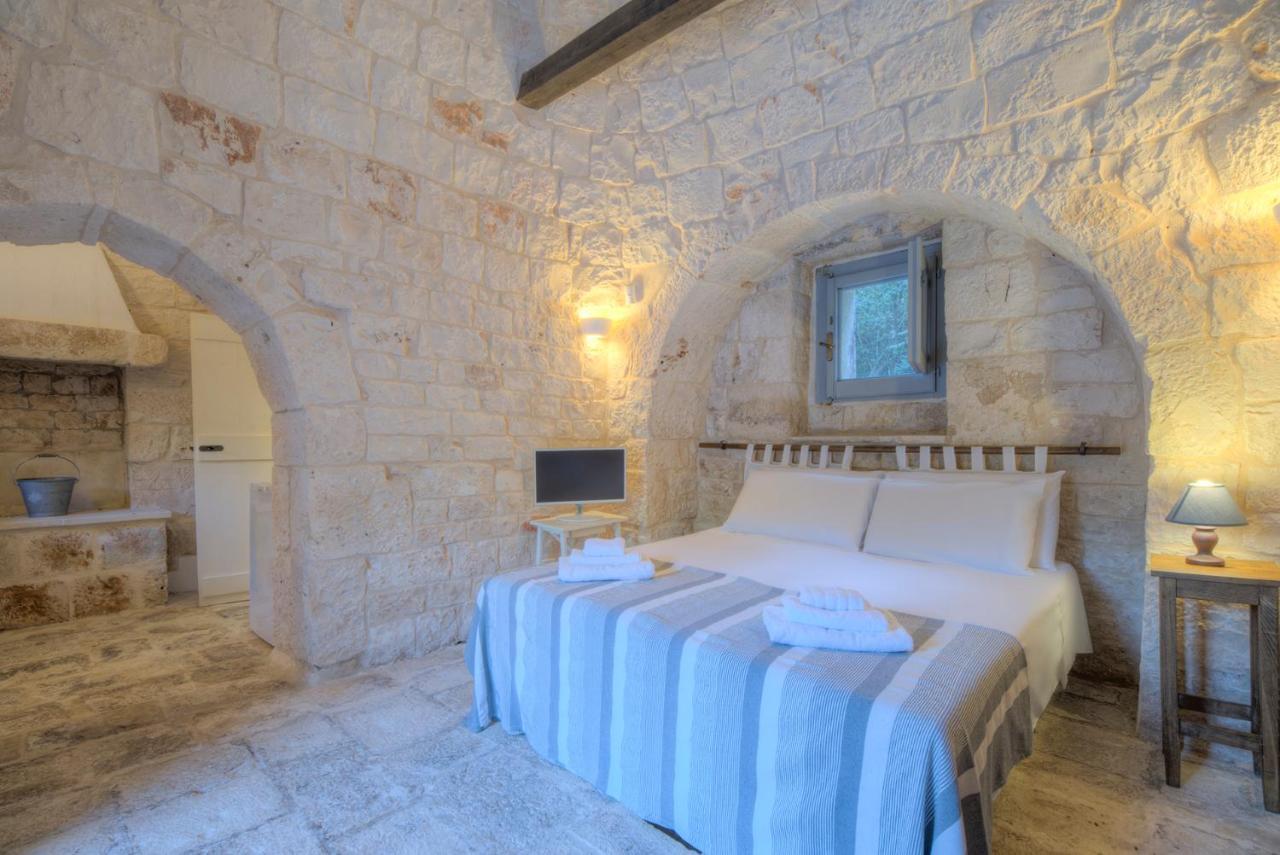 Trulli Capo Di Lupo By Rentbeat Villa Cisternino Bagian luar foto