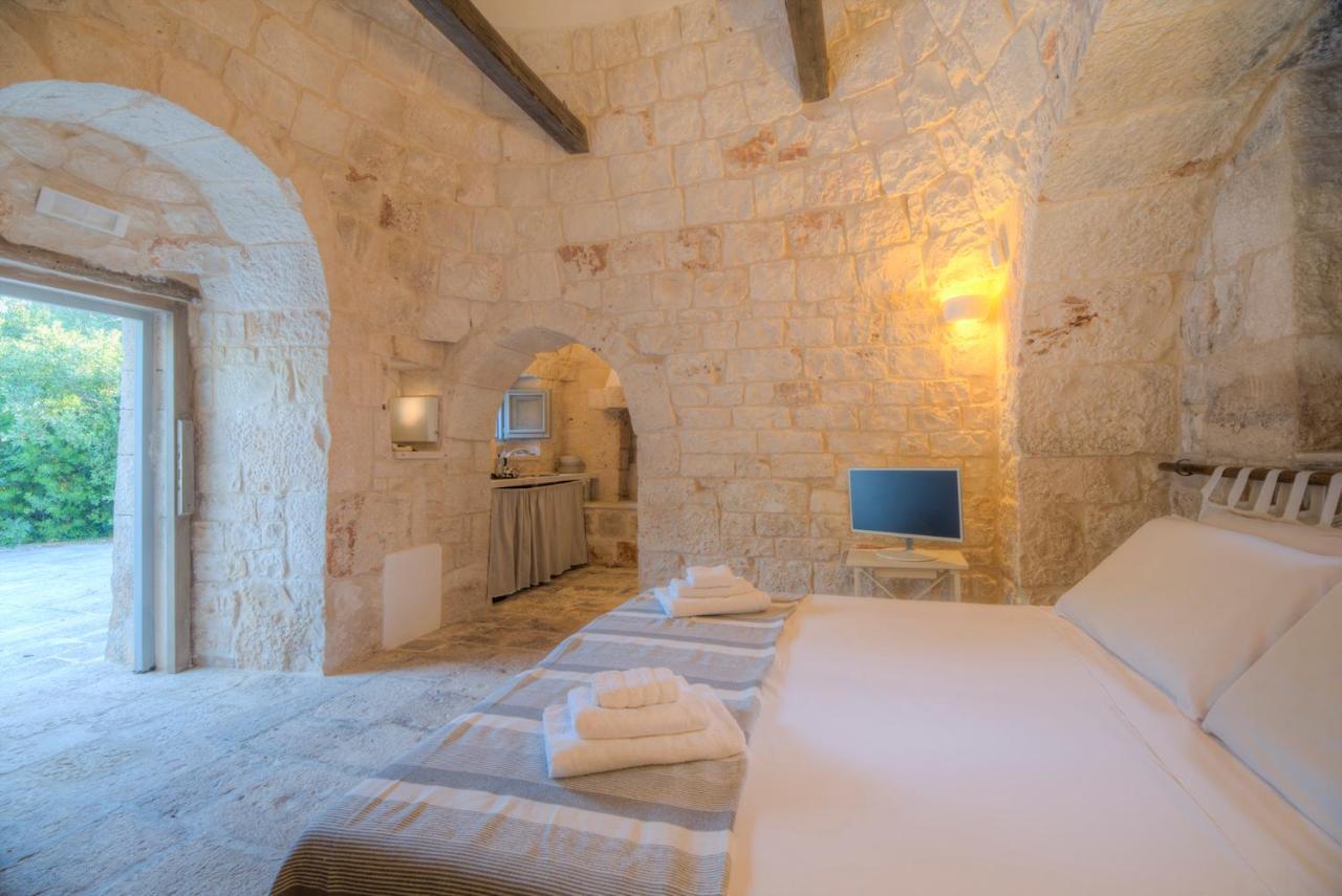 Trulli Capo Di Lupo By Rentbeat Villa Cisternino Bagian luar foto